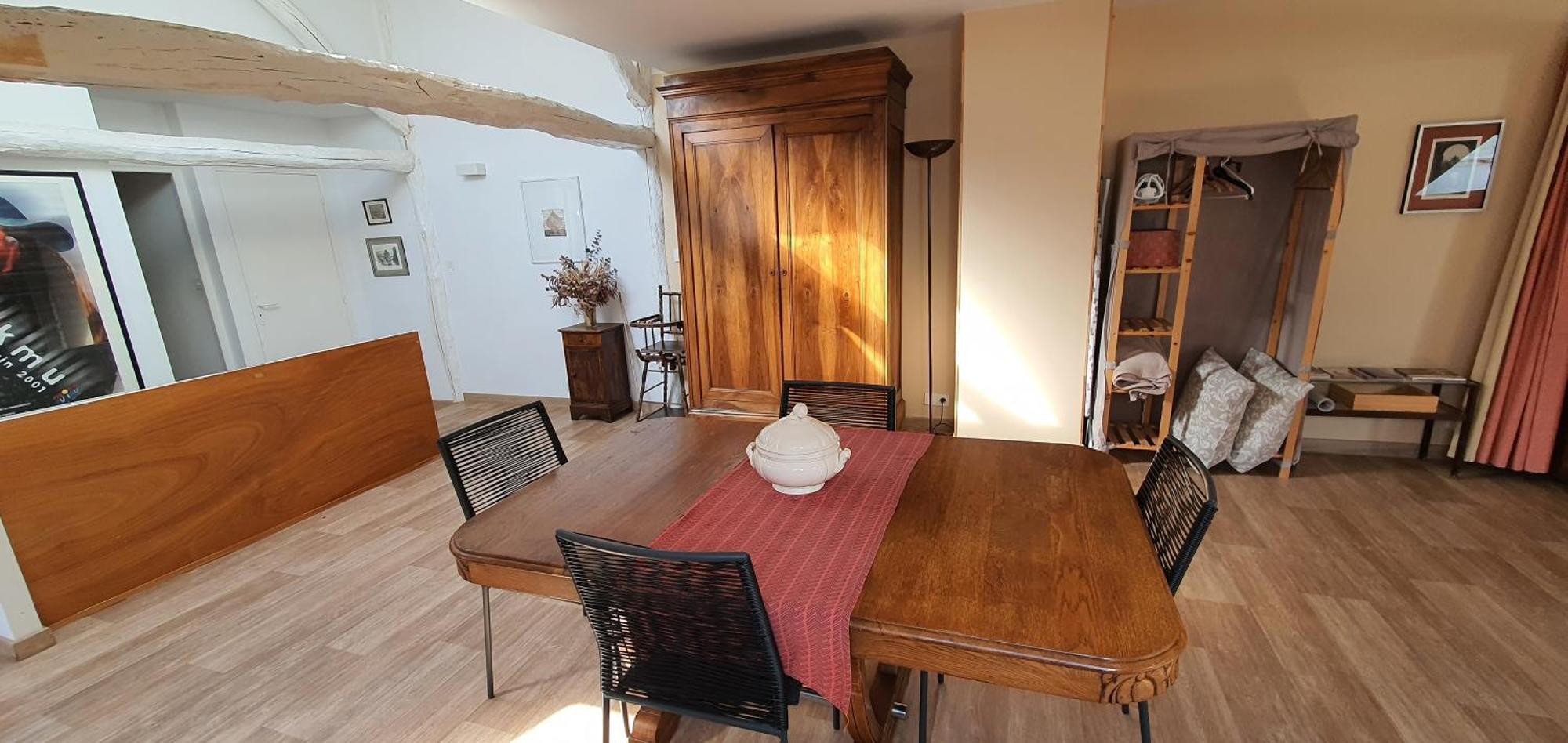 Appartement De Charme Au Coeur De Nevers Luaran gambar