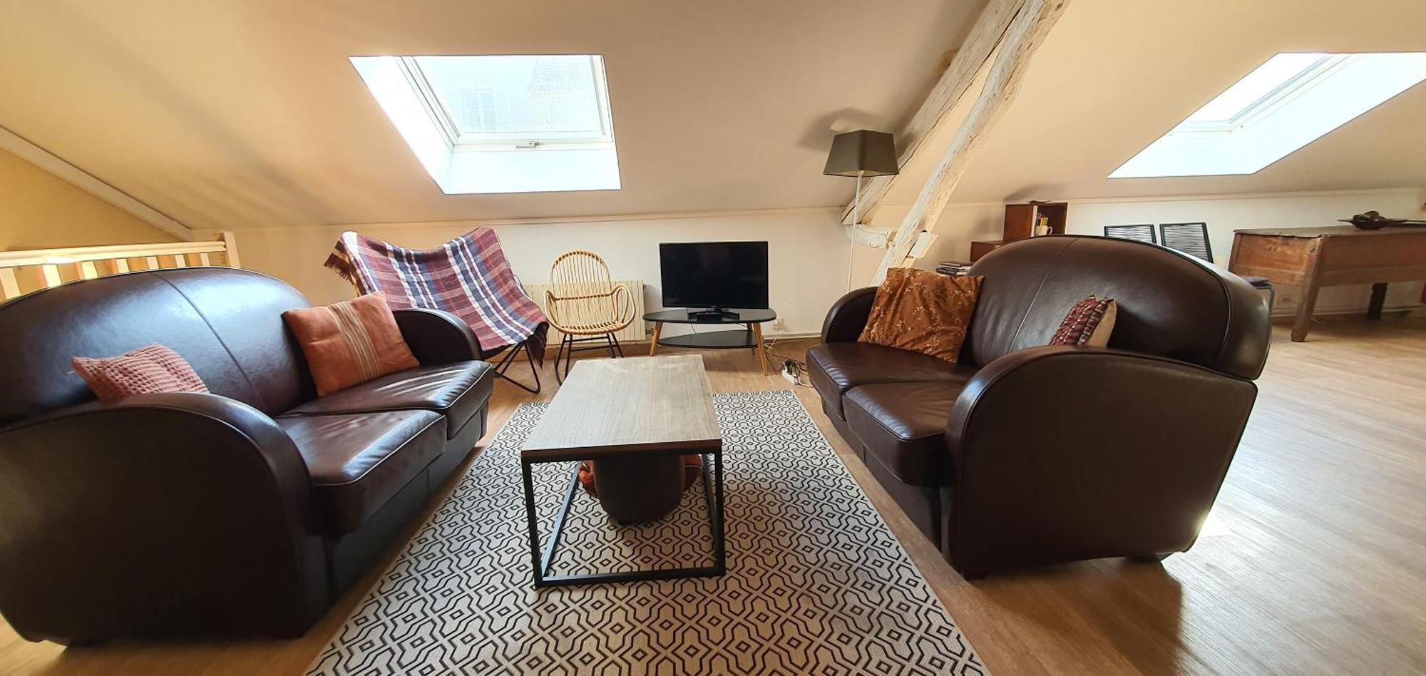 Appartement De Charme Au Coeur De Nevers Luaran gambar